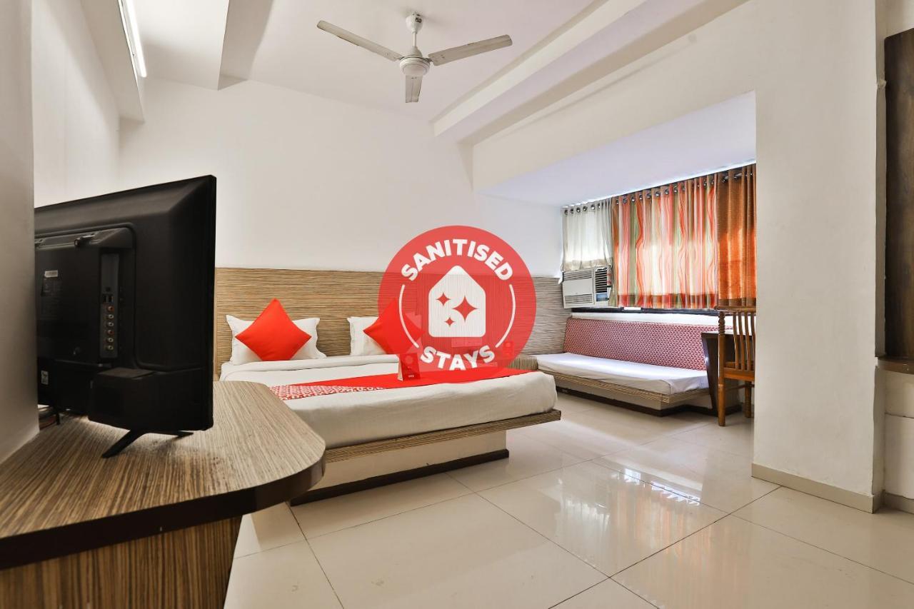 Oyo 8758 Hotel Swagatam Ahmedabad Exterior foto